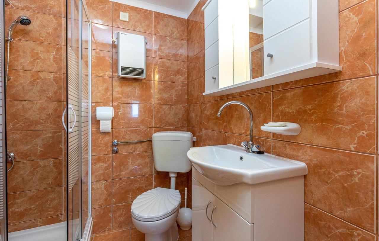 Amazing Apartment In Kostrena With 1 Bedrooms And Wifi ภายนอก รูปภาพ